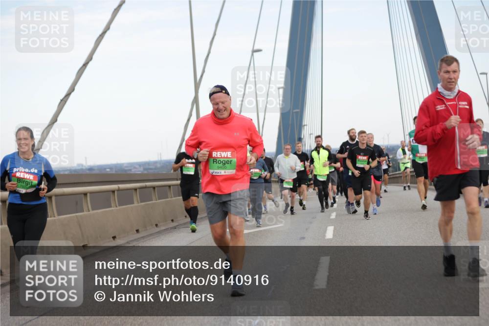 03.10.2025 - Köhlbrandbrückenlauf Jannik Wohlers http://msf.ph/oto/9140916 03.10.2025 15:33:03 Position 1 7826, 9400 meine-sportfotos.de