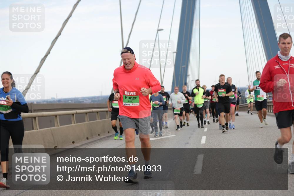 03.10.2025 - Köhlbrandbrückenlauf Jannik Wohlers http://msf.ph/oto/9140933 03.10.2025 15:33:03 Position 1 9400 meine-sportfotos.de