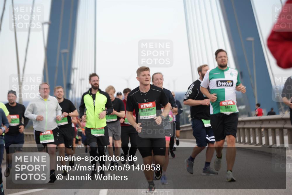 03.10.2025 - Köhlbrandbrückenlauf Jannik Wohlers http://msf.ph/oto/9140958 03.10.2025 15:33:04 Position 1 7945, 9163 meine-sportfotos.de