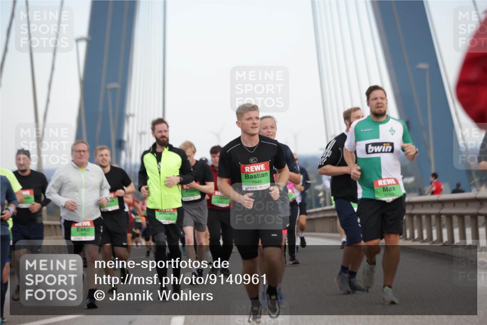 03.10.2025 - Köhlbrandbrückenlauf Jannik Wohlers http://msf.ph/oto/9140961 03.10.2025 15:33:04 Position 1 7945, 9163 meine-sportfotos.de