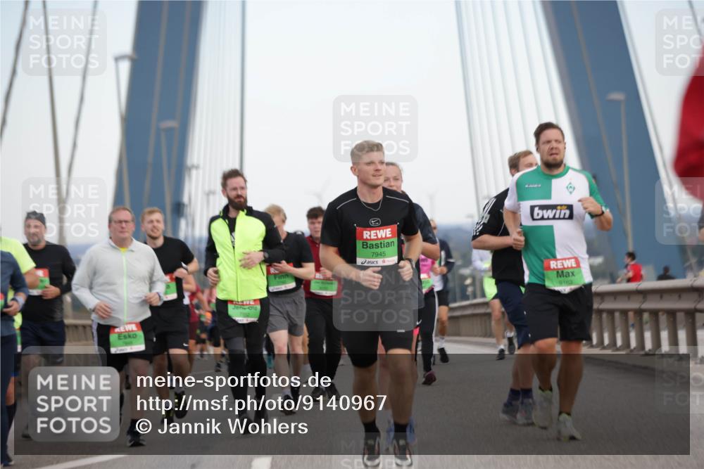 03.10.2025 - Köhlbrandbrückenlauf Jannik Wohlers http://msf.ph/oto/9140967 03.10.2025 15:33:04 Position 1 5, 7945, 9163 meine-sportfotos.de