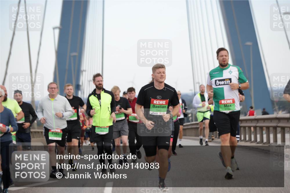 03.10.2025 - Köhlbrandbrückenlauf Jannik Wohlers http://msf.ph/oto/9140983 03.10.2025 15:33:05 Position 1 7945, 9163 meine-sportfotos.de