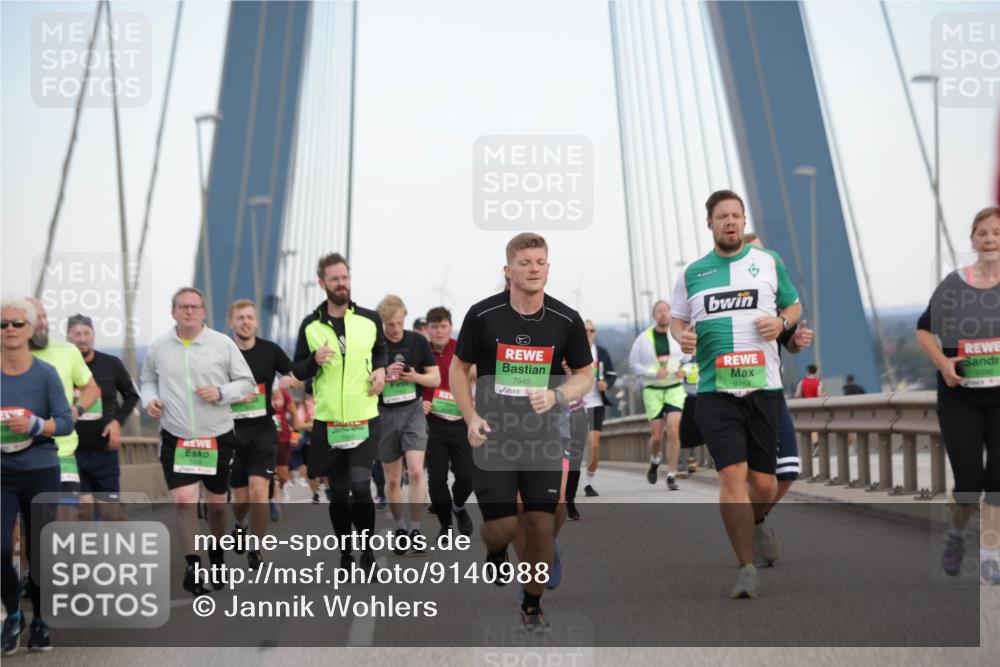 03.10.2025 - Köhlbrandbrückenlauf Jannik Wohlers http://msf.ph/oto/9140988 03.10.2025 15:33:05 Position 1 7945, 9163 meine-sportfotos.de