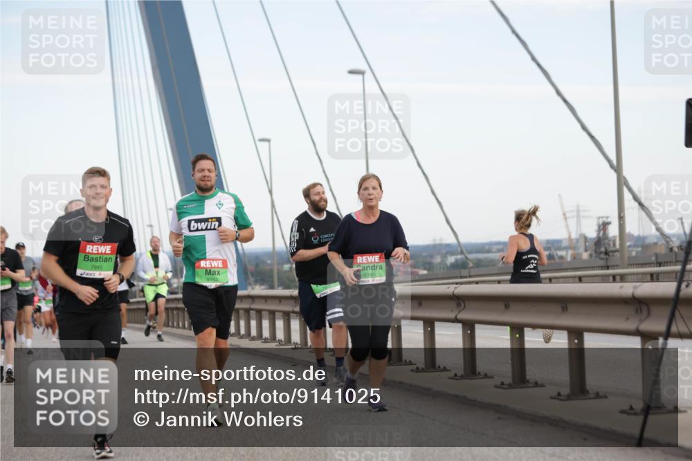 03.10.2025 - Köhlbrandbrückenlauf Jannik Wohlers http://msf.ph/oto/9141025 03.10.2025 15:33:06 Position 1 7945, 2, 9163, 9390 meine-sportfotos.de