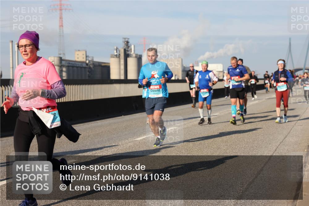 03.10.2025 - Köhlbrandbrückenlauf Lena Gebhardt http://msf.ph/oto/9141038 03.10.2025 09:58:50 Position 2  meine-sportfotos.de