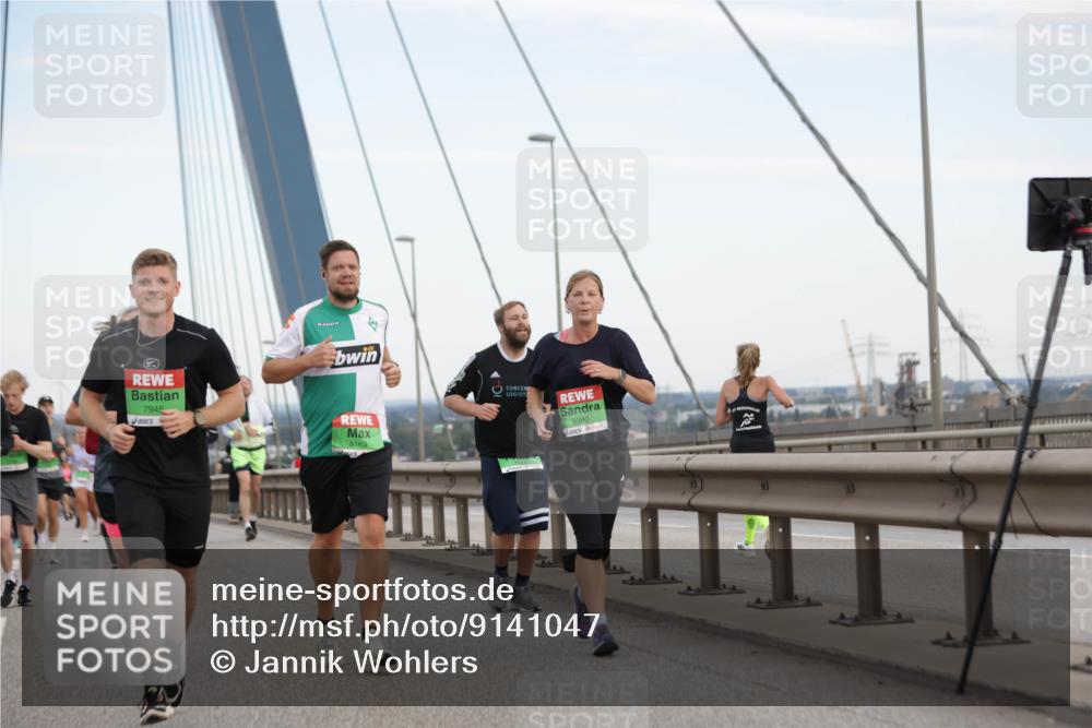 03.10.2025 - Köhlbrandbrückenlauf Jannik Wohlers http://msf.ph/oto/9141047 03.10.2025 15:33:06 Position 1 7945, 9163, 9390 meine-sportfotos.de