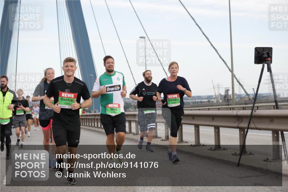 03.10.2025 - Köhlbrandbrückenlauf Jannik Wohlers http://msf.ph/oto/9141076 03.10.2025 15:33:07 Position 1 7945, 9163, 9390 meine-sportfotos.de