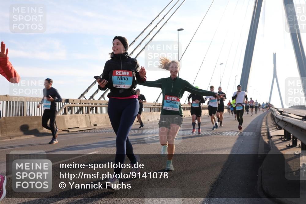 03.10.2025 - Köhlbrandbrückenlauf Yannick Fuchs http://msf.ph/oto/9141078 03.10.2025 08:25:59 Position 2 1449, 1946 meine-sportfotos.de