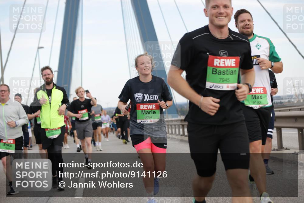 03.10.2025 - Köhlbrandbrückenlauf Jannik Wohlers http://msf.ph/oto/9141126 03.10.2025 15:33:08 Position 1 7948, 7945, 9163, 8054 meine-sportfotos.de