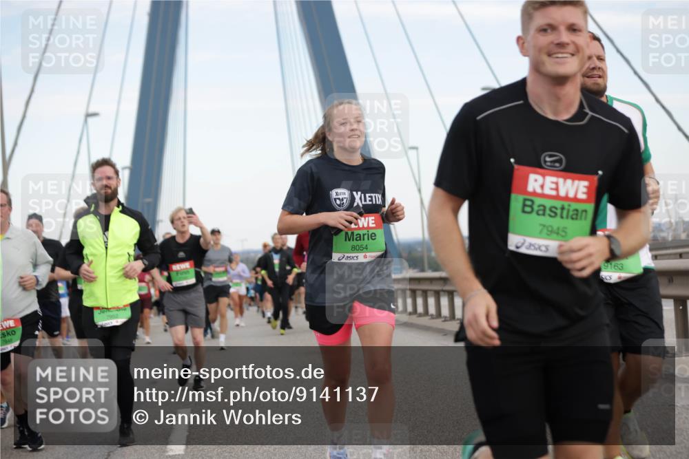 03.10.2025 - Köhlbrandbrückenlauf Jannik Wohlers http://msf.ph/oto/9141137 03.10.2025 15:33:08 Position 1 7948, 8054, 7945, 9163 meine-sportfotos.de