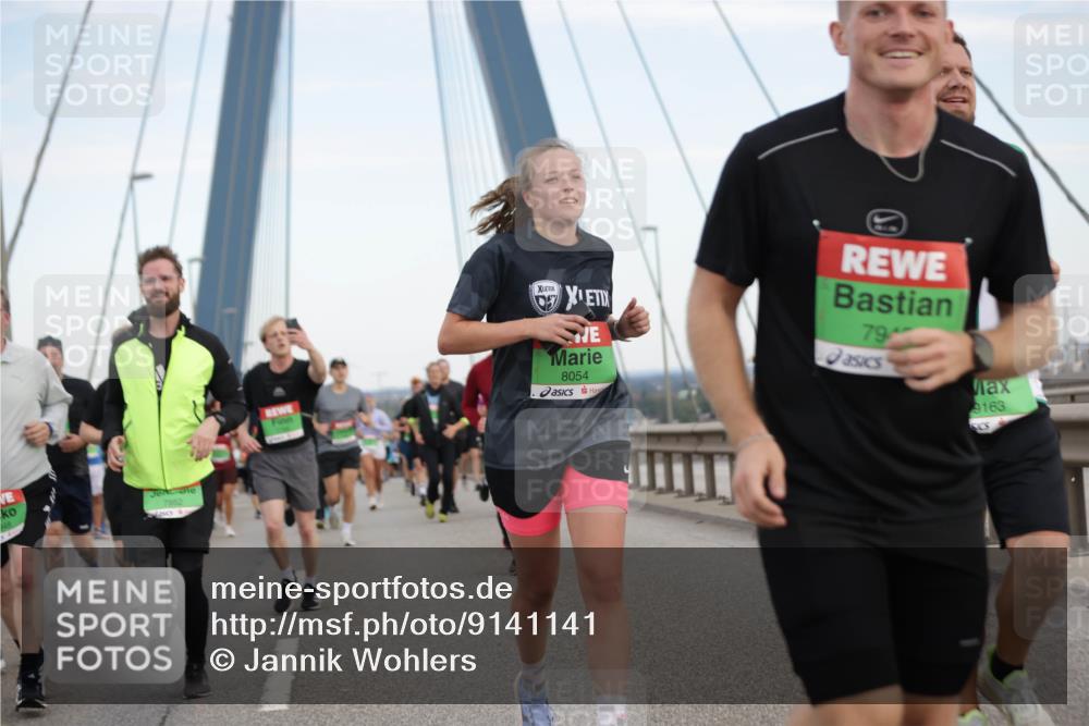 03.10.2025 - Köhlbrandbrückenlauf Jannik Wohlers http://msf.ph/oto/9141141 03.10.2025 15:33:09 Position 1 444, 7952, 8054, 79, 9163 meine-sportfotos.de