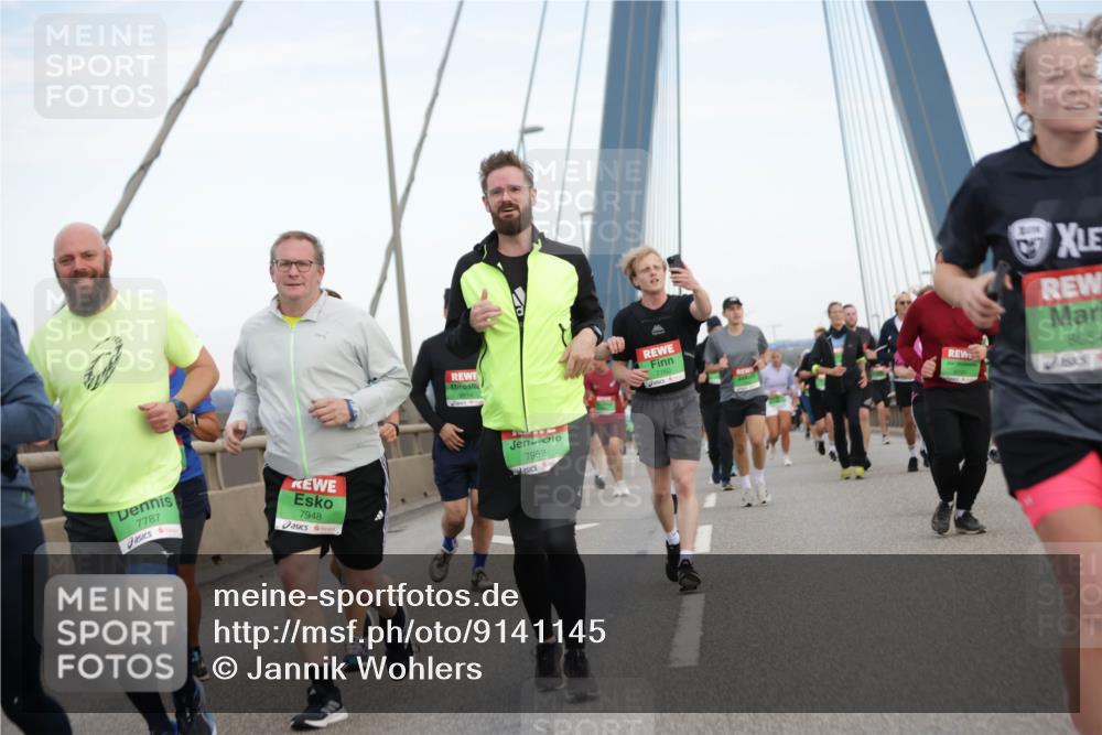 03.10.2025 - Köhlbrandbrückenlauf Jannik Wohlers http://msf.ph/oto/9141145 03.10.2025 15:33:09 Position 1 7787, 7948, 7952, 7760, 8054 meine-sportfotos.de