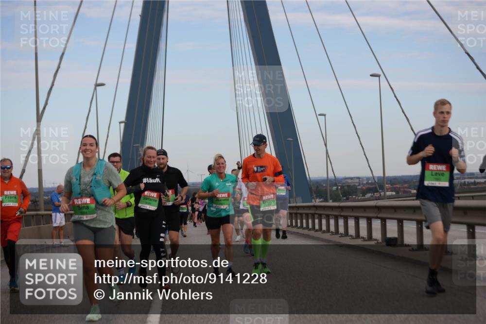 03.10.2025 - Köhlbrandbrückenlauf Jannik Wohlers http://msf.ph/oto/9141228 03.10.2025 15:34:20 Position 1 9081 meine-sportfotos.de