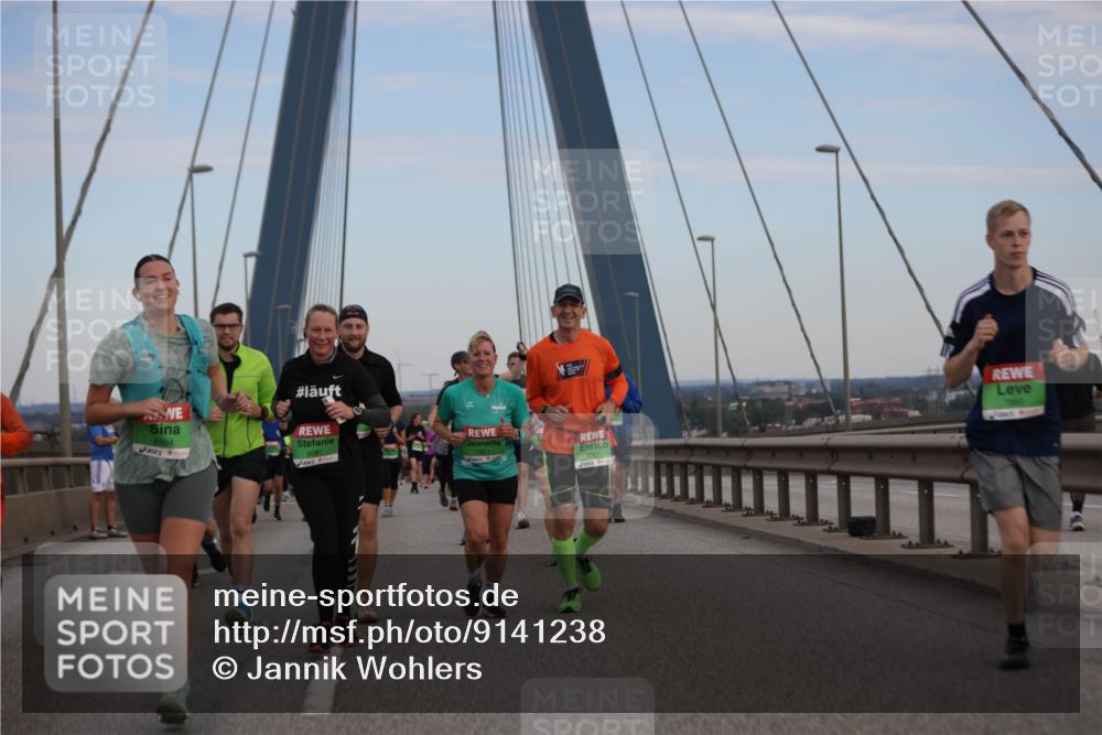 03.10.2025 - Köhlbrandbrückenlauf Jannik Wohlers http://msf.ph/oto/9141238 03.10.2025 15:34:20 Position 1 8584, 9081, 7960 meine-sportfotos.de