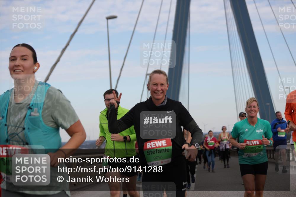 03.10.2025 - Köhlbrandbrückenlauf Jannik Wohlers http://msf.ph/oto/9141288 03.10.2025 15:34:22 Position 1 584, 9081, 7821 meine-sportfotos.de