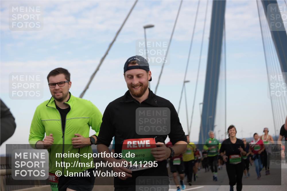 03.10.2025 - Köhlbrandbrückenlauf Jannik Wohlers http://msf.ph/oto/9141295 03.10.2025 15:34:23 Position 1 9681 meine-sportfotos.de