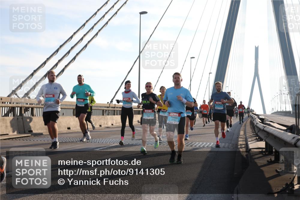 03.10.2025 - Köhlbrandbrückenlauf Yannick Fuchs http://msf.ph/oto/9141305 03.10.2025 08:26:12 Position 2 1092, 2732 meine-sportfotos.de