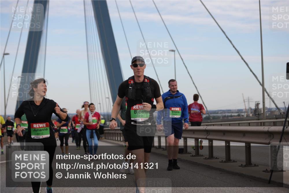 03.10.2025 - Köhlbrandbrückenlauf Jannik Wohlers http://msf.ph/oto/9141321 03.10.2025 15:34:25 Position 1 8117, 8062, 2023 meine-sportfotos.de