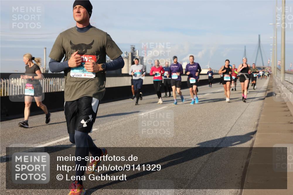 03.10.2025 - Köhlbrandbrückenlauf Lena Gebhardt http://msf.ph/oto/9141329 03.10.2025 09:59:08 Position 2 1684 meine-sportfotos.de