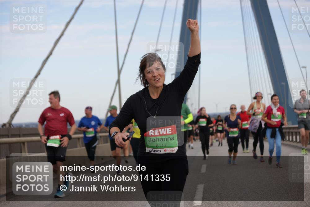 03.10.2025 - Köhlbrandbrückenlauf Jannik Wohlers http://msf.ph/oto/9141335 03.10.2025 15:34:26 Position 1 8117 meine-sportfotos.de