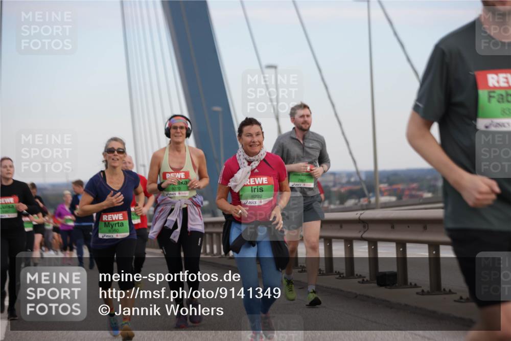 03.10.2025 - Köhlbrandbrückenlauf Jannik Wohlers http://msf.ph/oto/9141349 03.10.2025 15:34:27 Position 1 8360, 8070, 8222, 7164, 83 meine-sportfotos.de