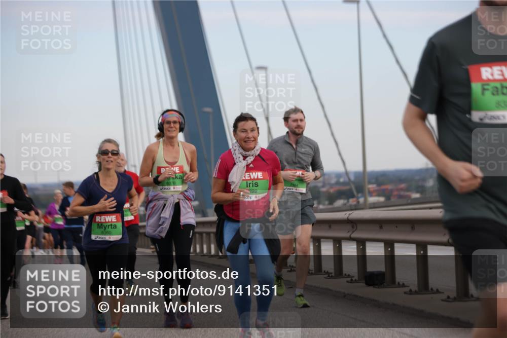 03.10.2025 - Köhlbrandbrückenlauf Jannik Wohlers http://msf.ph/oto/9141351 03.10.2025 15:34:27 Position 1 8360, 8070, 222, 7164, 80 meine-sportfotos.de