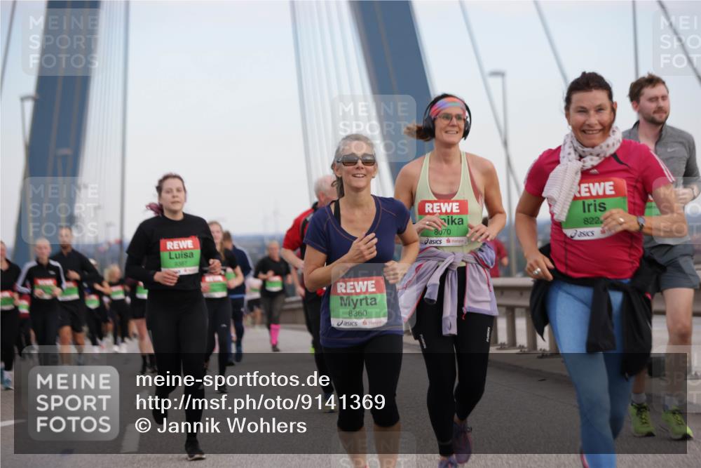 03.10.2025 - Köhlbrandbrückenlauf Jannik Wohlers http://msf.ph/oto/9141369 03.10.2025 15:34:29 Position 1 9387, 8360, 8070, 822 meine-sportfotos.de