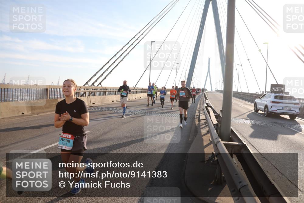03.10.2025 - Köhlbrandbrückenlauf Yannick Fuchs http://msf.ph/oto/9141383 03.10.2025 08:26:15 Position 2 1242, 0, 26, 15, 193 meine-sportfotos.de