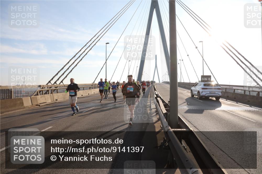 03.10.2025 - Köhlbrandbrückenlauf Yannick Fuchs http://msf.ph/oto/9141397 03.10.2025 08:26:16 Position 2 0, 26, 15 meine-sportfotos.de
