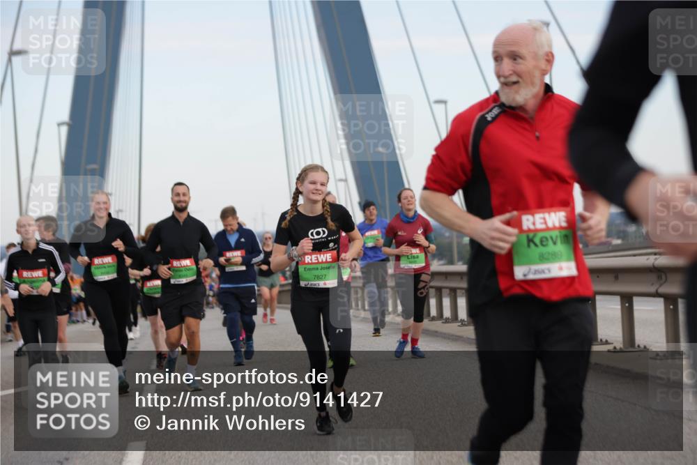 03.10.2025 - Köhlbrandbrückenlauf Jannik Wohlers http://msf.ph/oto/9141427 03.10.2025 15:34:33 Position 1 7827, 8289 meine-sportfotos.de