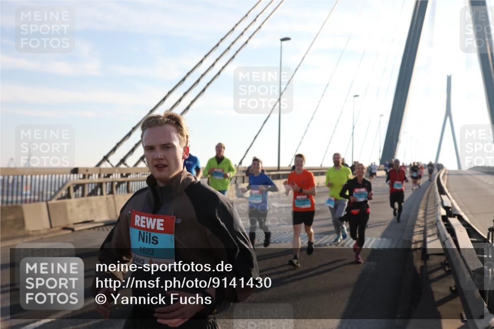 03.10.2025 - Köhlbrandbrückenlauf Yannick Fuchs http://msf.ph/oto/9141430 03.10.2025 08:26:17 Position 2 1623 meine-sportfotos.de