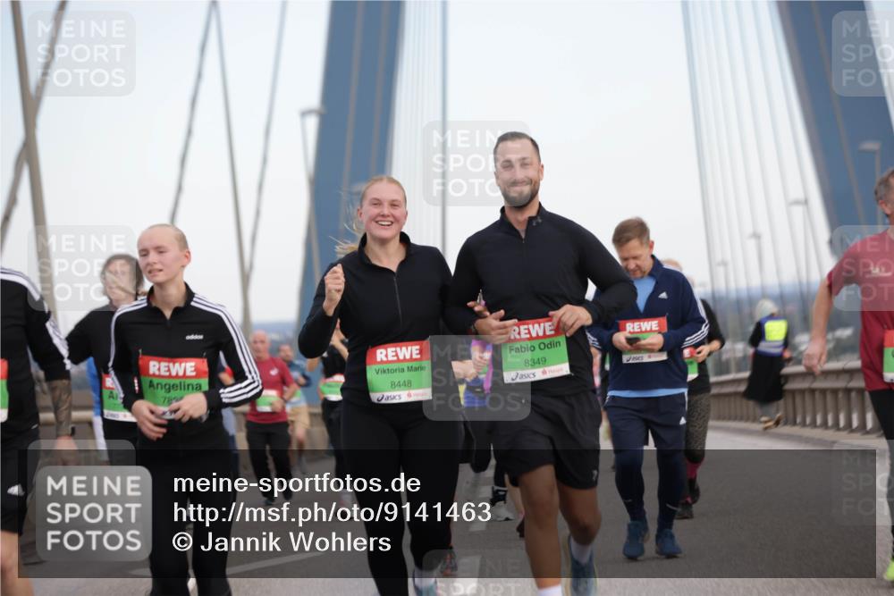 03.10.2025 - Köhlbrandbrückenlauf Jannik Wohlers http://msf.ph/oto/9141463 03.10.2025 15:34:35 Position 1 780, 8448, 8349 meine-sportfotos.de