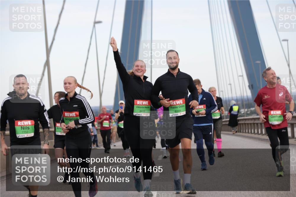 03.10.2025 - Köhlbrandbrückenlauf Jannik Wohlers http://msf.ph/oto/9141465 03.10.2025 15:34:35 Position 1 7752, 8448, 8349 meine-sportfotos.de