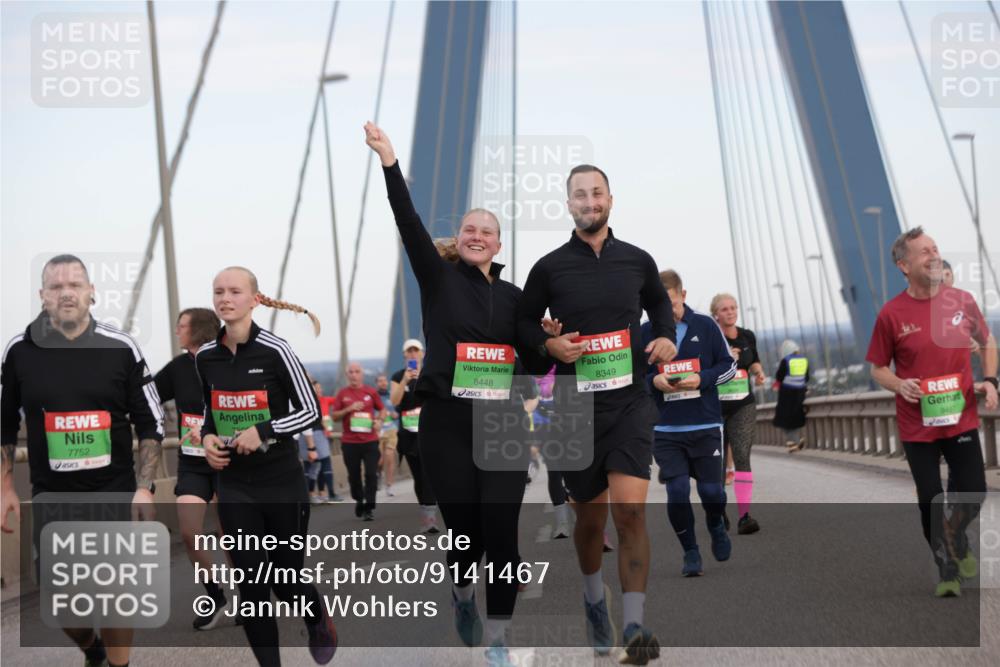 03.10.2025 - Köhlbrandbrückenlauf Jannik Wohlers http://msf.ph/oto/9141467 03.10.2025 15:34:35 Position 1 7752, 8448, 8349, 9497 meine-sportfotos.de