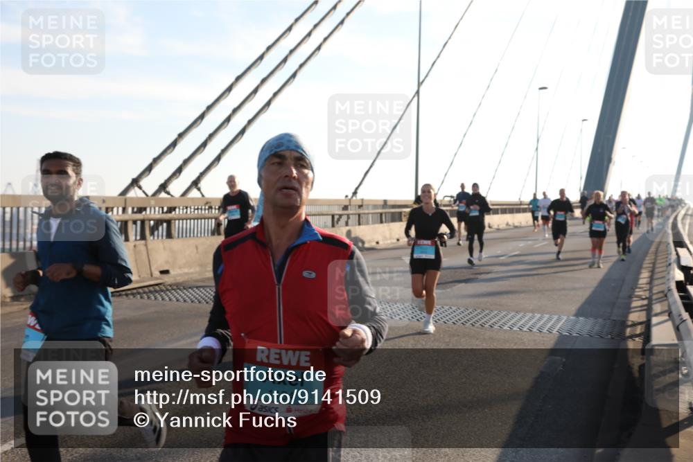 03.10.2025 - Köhlbrandbrückenlauf Yannick Fuchs http://msf.ph/oto/9141509 03.10.2025 08:26:21 Position 2 1134 meine-sportfotos.de