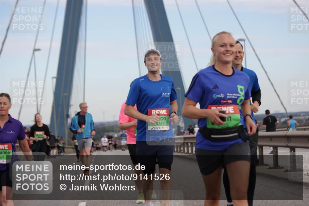 03.10.2025 - Köhlbrandbrückenlauf Jannik Wohlers http://msf.ph/oto/9141526 03.10.2025 15:38:53 Position 1 51, 9251, 10, 9248 meine-sportfotos.de