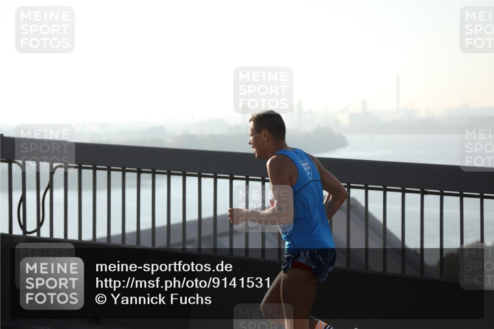 03.10.2025 - Köhlbrandbrückenlauf Yannick Fuchs http://msf.ph/oto/9141531 03.10.2025 08:26:23 Position 2  meine-sportfotos.de