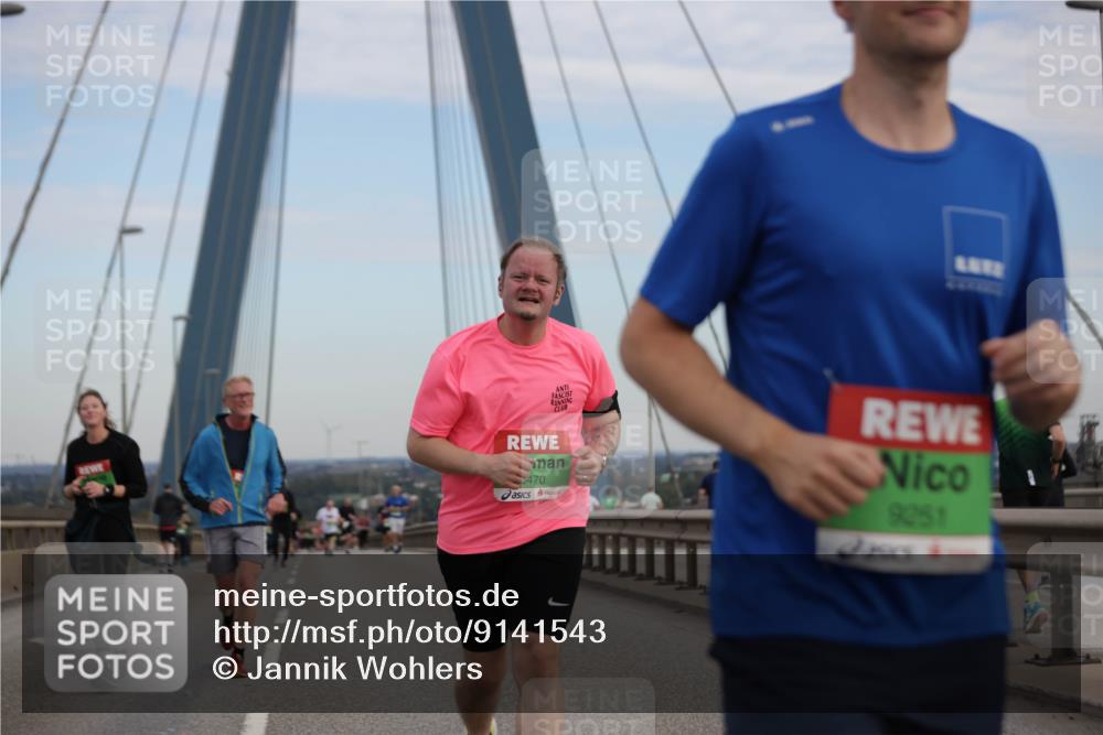 03.10.2025 - Köhlbrandbrückenlauf Jannik Wohlers http://msf.ph/oto/9141543 03.10.2025 15:38:55 Position 1 470, 9251 meine-sportfotos.de