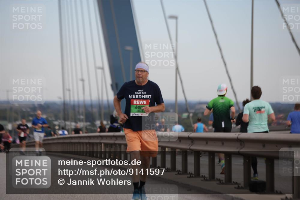 03.10.2025 - Köhlbrandbrückenlauf Jannik Wohlers http://msf.ph/oto/9141597 03.10.2025 15:38:59 Position 1 8624 meine-sportfotos.de