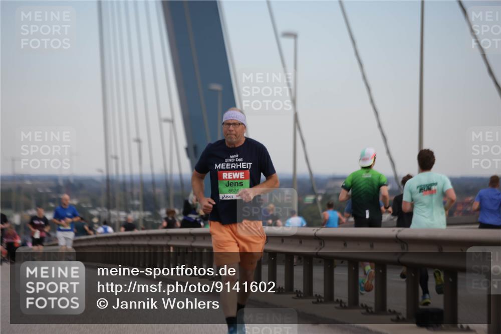 03.10.2025 - Köhlbrandbrückenlauf Jannik Wohlers http://msf.ph/oto/9141602 03.10.2025 15:38:59 Position 1 8624 meine-sportfotos.de