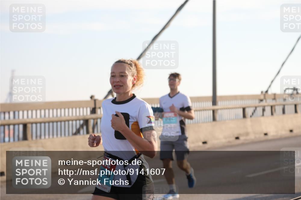03.10.2025 - Köhlbrandbrückenlauf Yannick Fuchs http://msf.ph/oto/9141607 03.10.2025 08:26:37 Position 2 341 meine-sportfotos.de