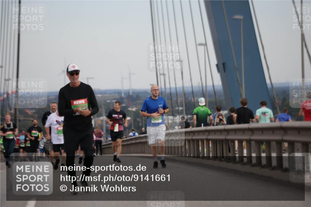 03.10.2025 - Köhlbrandbrückenlauf Jannik Wohlers http://msf.ph/oto/9141661 03.10.2025 15:39:06 Position 1  meine-sportfotos.de