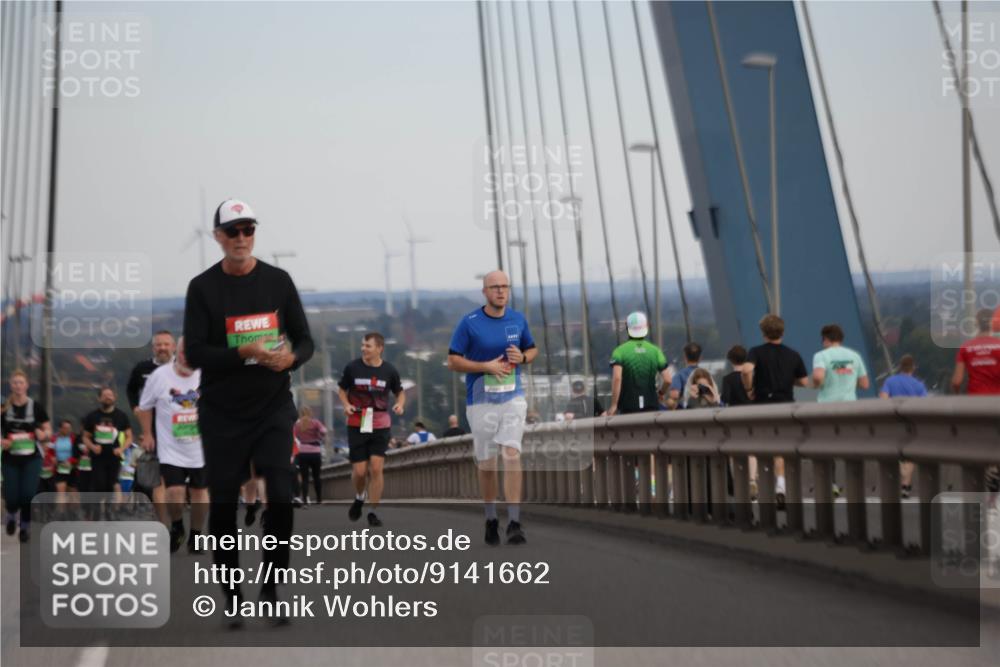 03.10.2025 - Köhlbrandbrückenlauf Jannik Wohlers http://msf.ph/oto/9141662 03.10.2025 15:39:06 Position 1  meine-sportfotos.de