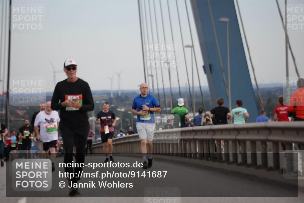 03.10.2025 - Köhlbrandbrückenlauf Jannik Wohlers http://msf.ph/oto/9141687 03.10.2025 15:39:07 Position 1  meine-sportfotos.de