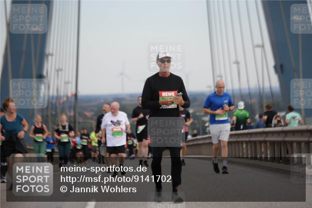03.10.2025 - Köhlbrandbrückenlauf Jannik Wohlers http://msf.ph/oto/9141702 03.10.2025 15:39:08 Position 1 14 meine-sportfotos.de