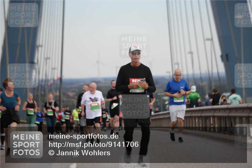 03.10.2025 - Köhlbrandbrückenlauf Jannik Wohlers http://msf.ph/oto/9141706 03.10.2025 15:39:08 Position 1  meine-sportfotos.de