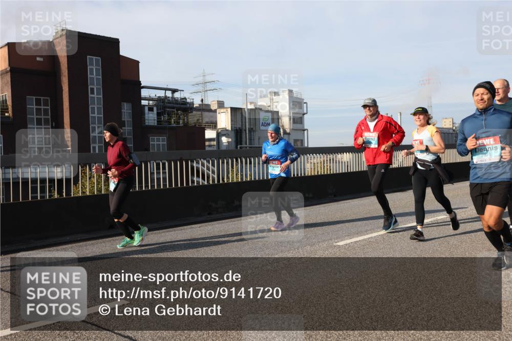 03.10.2025 - Köhlbrandbrückenlauf Lena Gebhardt http://msf.ph/oto/9141720 03.10.2025 09:59:33 Position 2 2376 meine-sportfotos.de