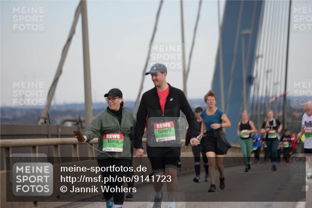 03.10.2025 - Köhlbrandbrückenlauf Jannik Wohlers http://msf.ph/oto/9141723 03.10.2025 15:39:09 Position 1 8183, 8185 meine-sportfotos.de