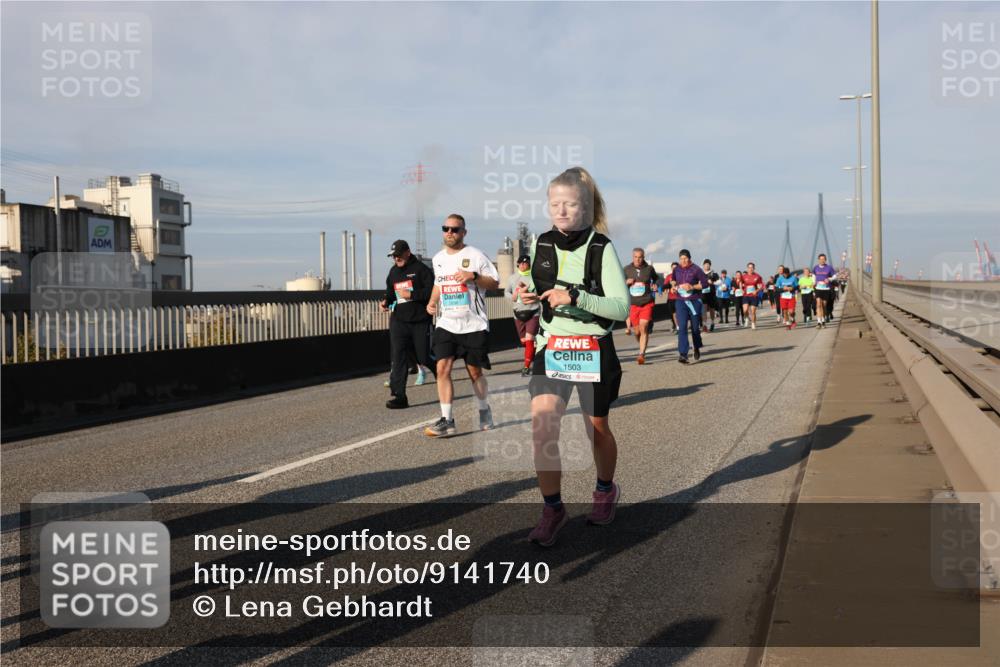 03.10.2025 - Köhlbrandbrückenlauf Lena Gebhardt http://msf.ph/oto/9141740 03.10.2025 09:59:35 Position 2 1503 meine-sportfotos.de
