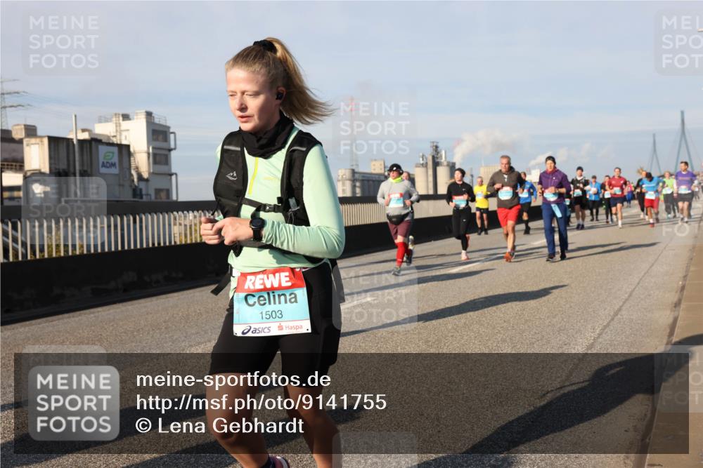 03.10.2025 - Köhlbrandbrückenlauf Lena Gebhardt http://msf.ph/oto/9141755 03.10.2025 09:59:36 Position 2 1503 meine-sportfotos.de